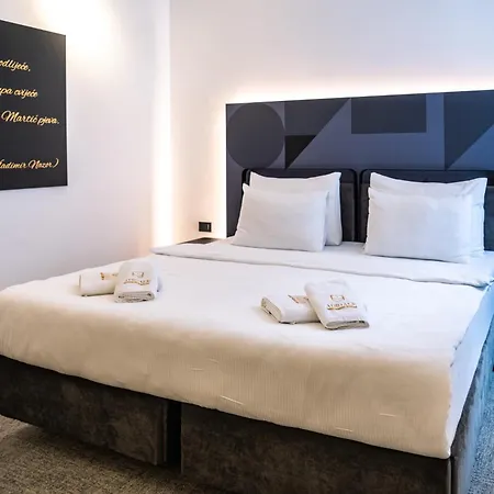 Adriale Hotel 4*